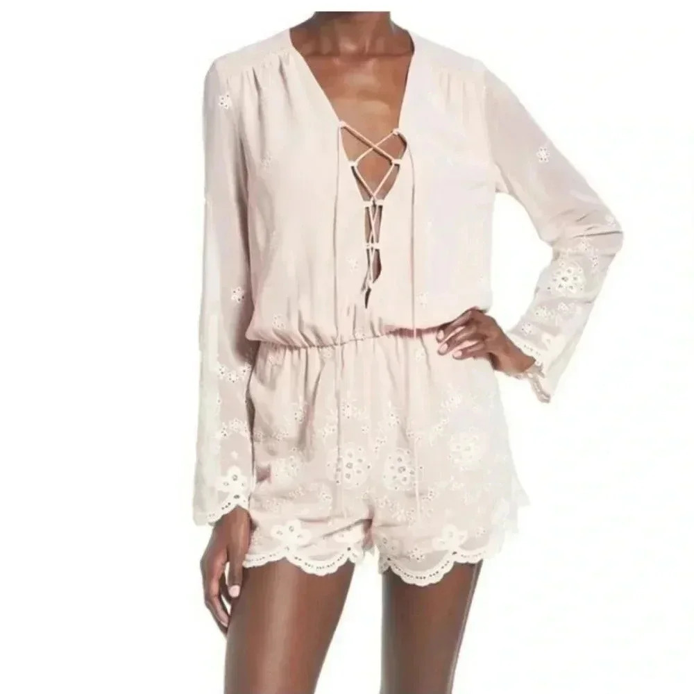 WAYF Embroidered Romper- Size Large- NWOT (worn 2 hours)🌸 - Picture 3 of 9
